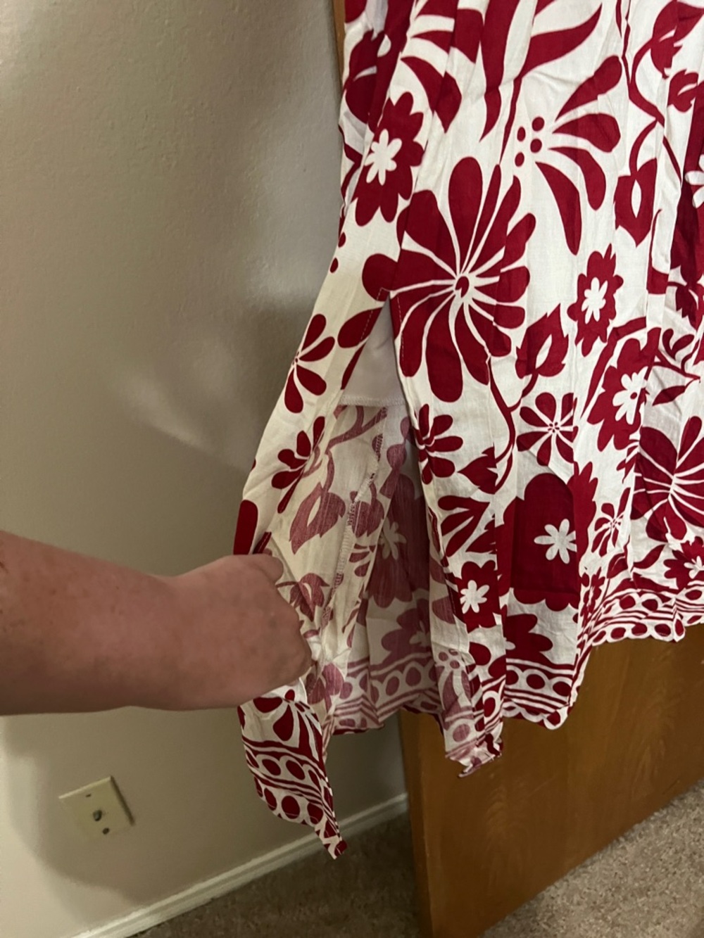 BloomChic Cream Maxi Dress with Bold Red Floral Motif - Picture 5 of 6